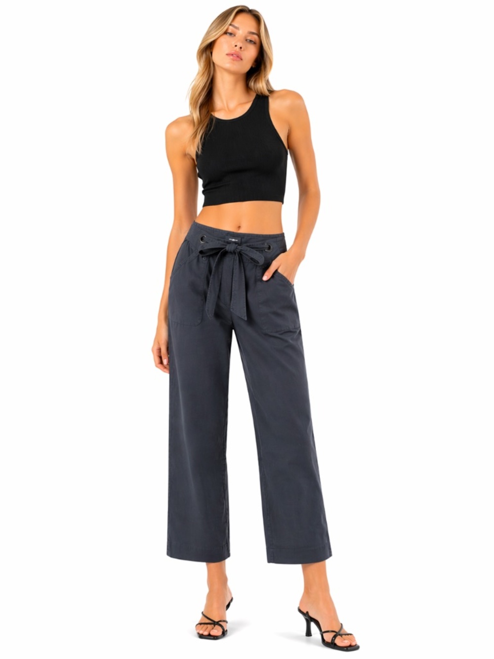 Mexx Navy Cropped Wide-Leg Pants with Tie Waist – Size 6 (27) EUC